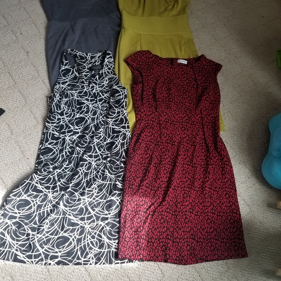 4 pairs of Career Woman dresses - Picture 2 of 13